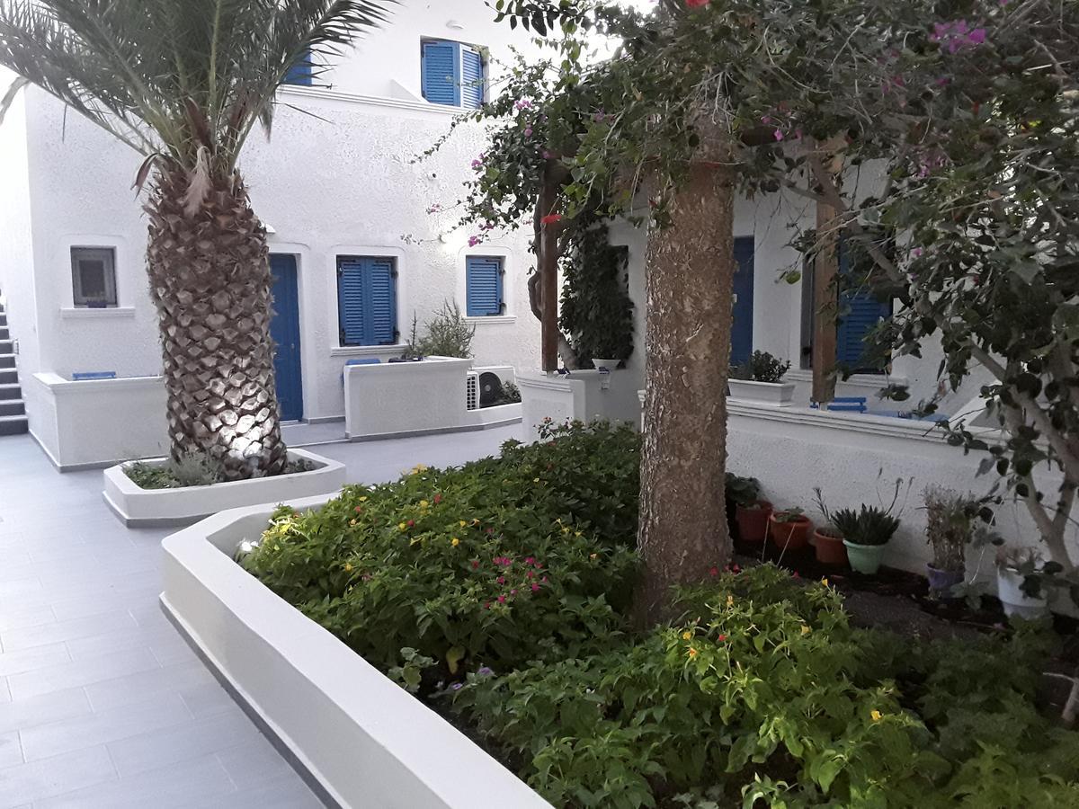 Azalea Hotel Kamári Exterior foto